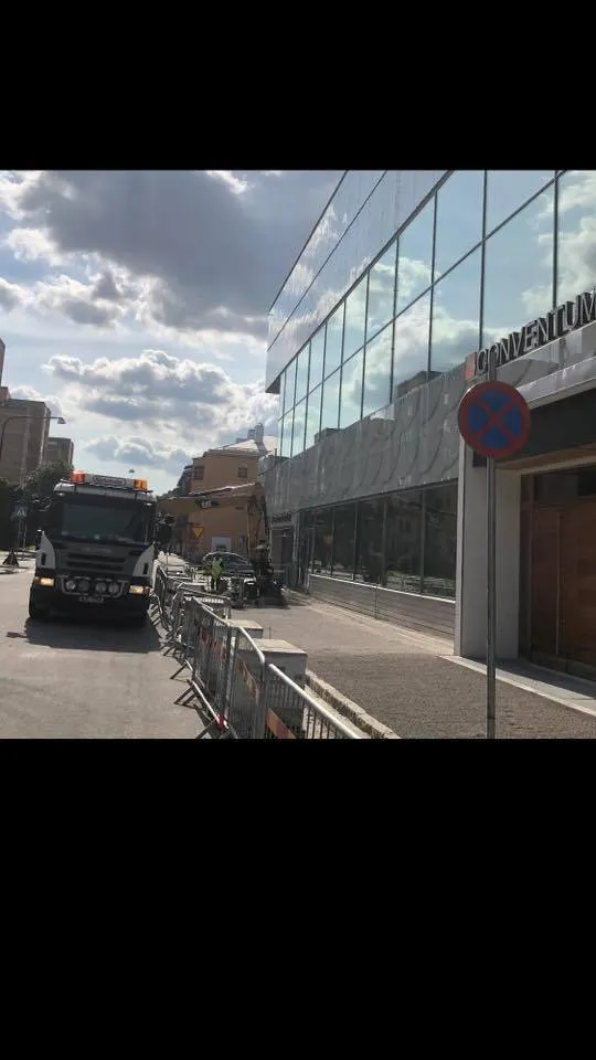 Arbete utanför Conventum i Örebro
