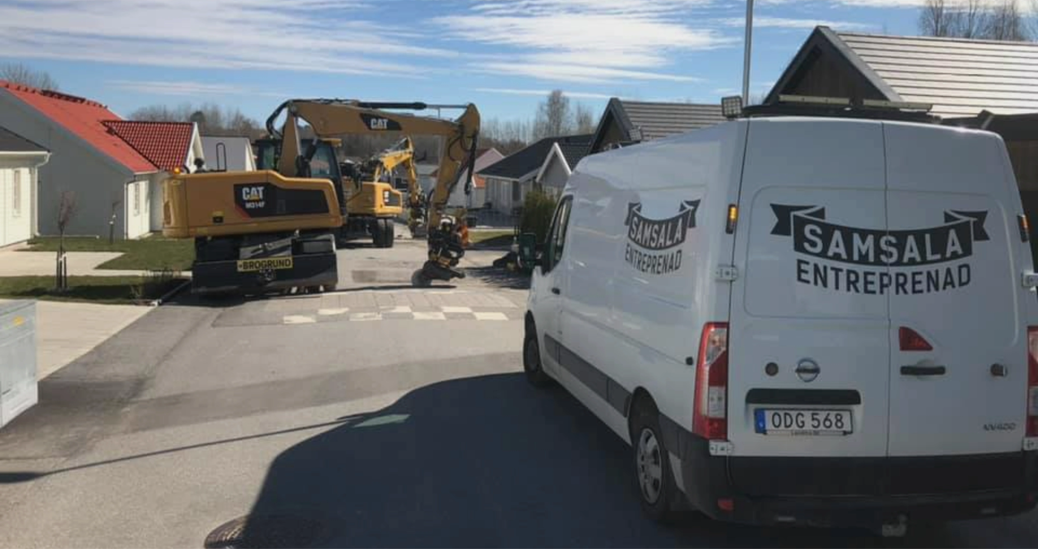 Samsala Entreprenad maskinpark på villagata i Örebro